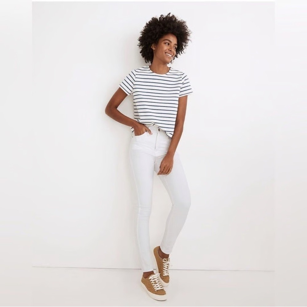 Madewell 10” high rise skinny white jean.